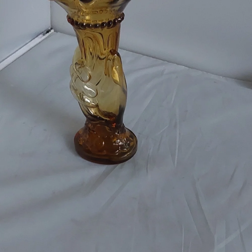 Victorian‎ QUEEN HAND ĤELD AMBER BUD VASE